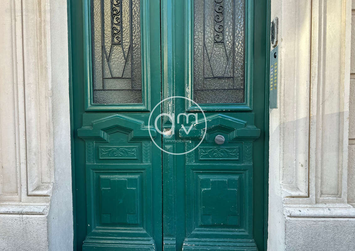 Appartement à HYERES