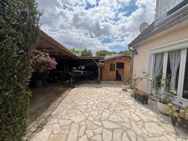 Maison 92 m² à Ozoir-La-Ferriere  - photo 2