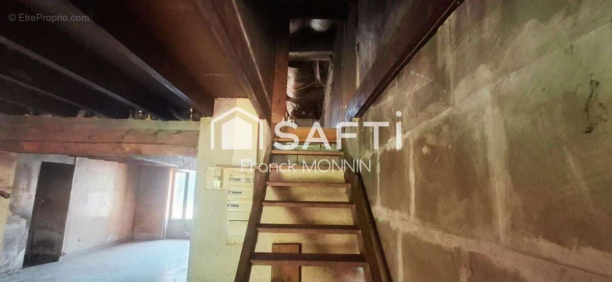 Maison 105 m² à Cezac  - photo 8