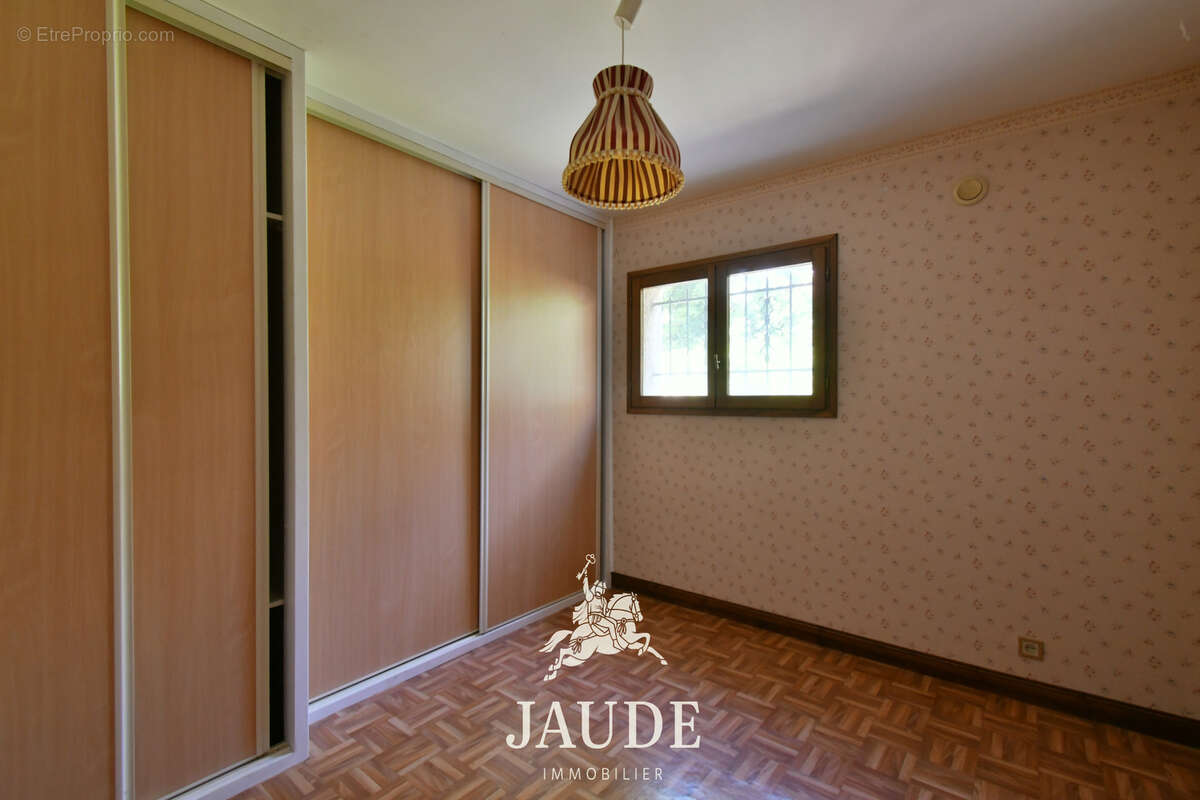 Maison à CLERMONT-FERRAND