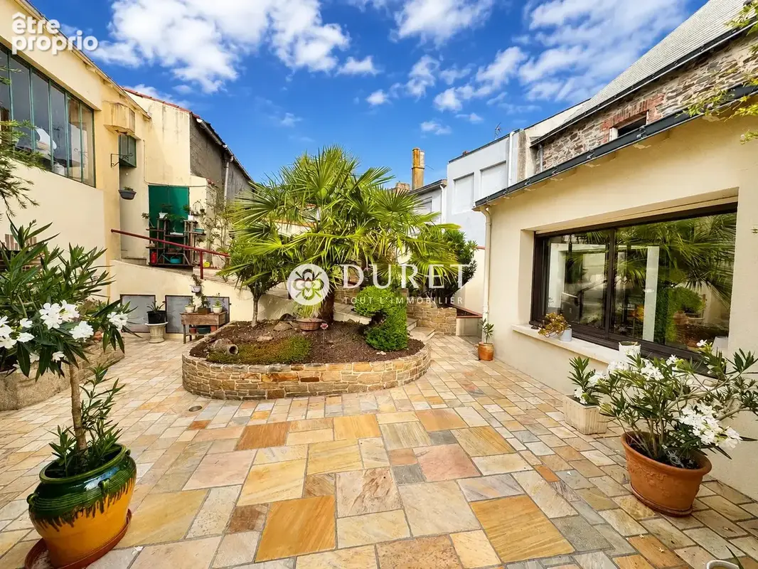 Maison 180 m² à Vieillevigne  - photo 2