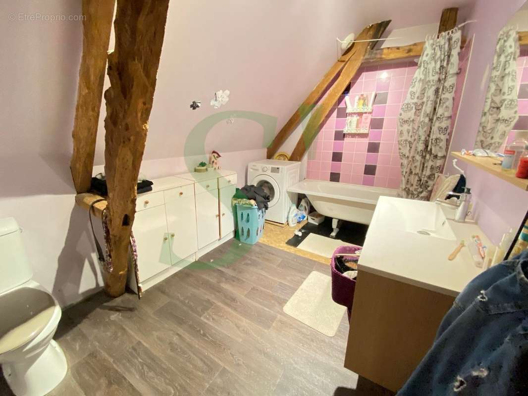 Maison à SAINT-GERMER-DE-FLY