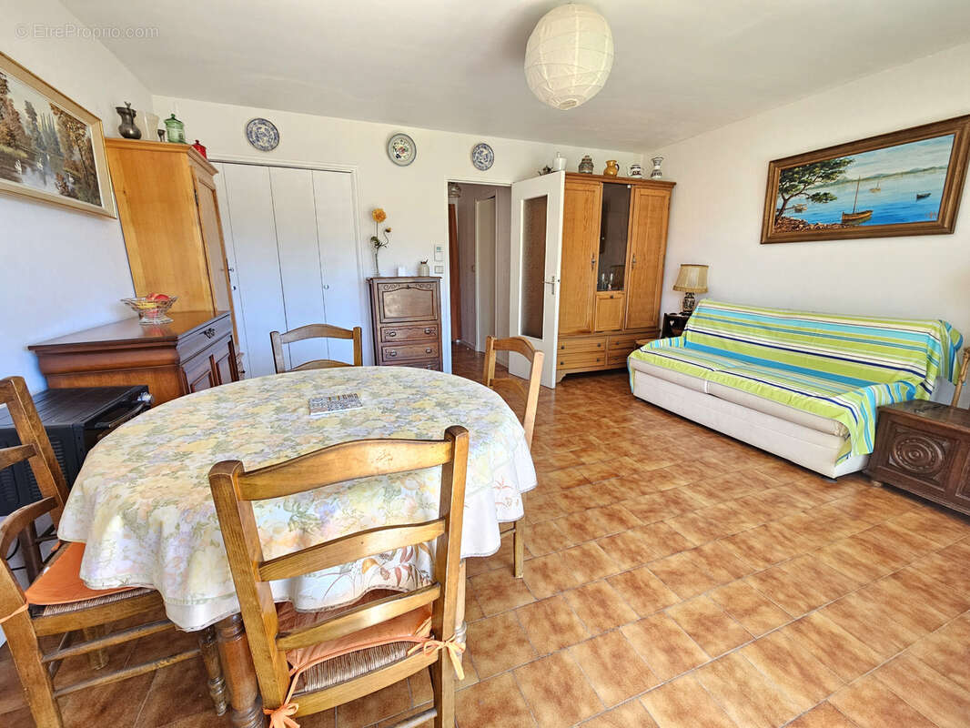 Appartement à HYERES