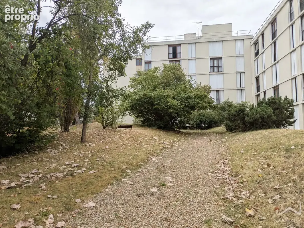 Nanterre Plateau — 4 pièces 71 m2 — calme, traversant, parking - photo 7