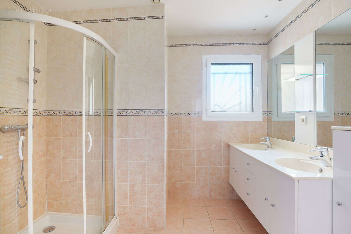 Maison Replonges 5 pièces 170 m2 - photo 10