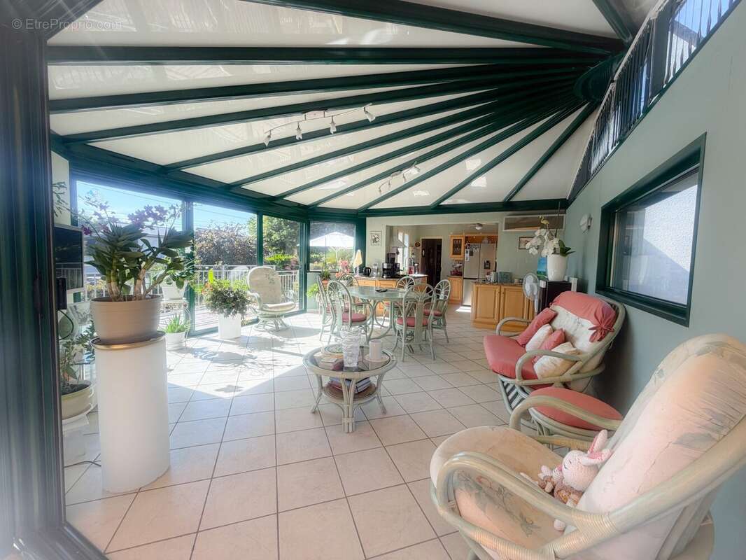 Maison 122 m² à Sixt-Sur-Aff  - photo 3