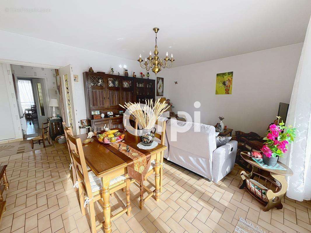 Appartement à BRIVE-LA-GAILLARDE