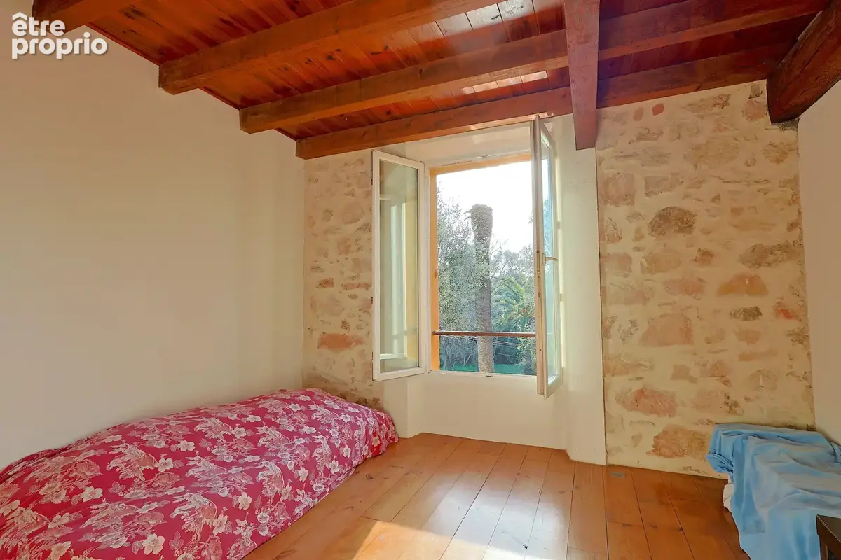 Exclusivité – vallauris – ancienne bergerie rénovée – 193 m² – 5 chambres – piscine - photo 38