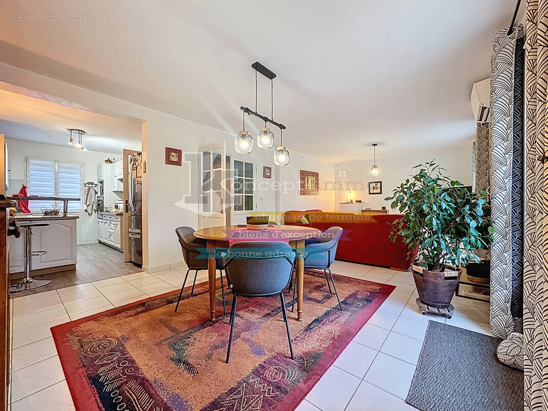 n°6 - Maison à CLERMONT