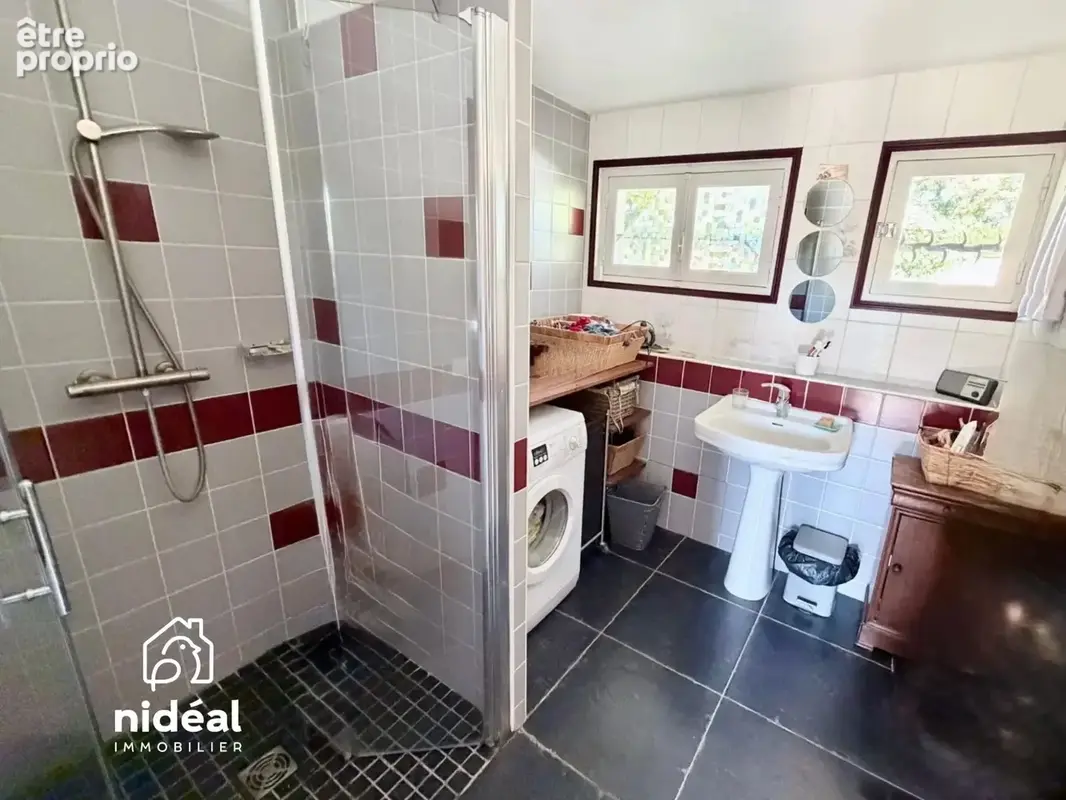 Maison 6 pièces 130 m² à vendre à Amfreville-Sur-Iton (27400) - photo 9