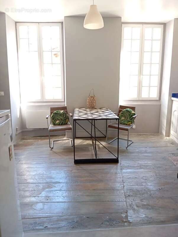 Appartement à VILLEFRANCHE-DE-ROUERGUE