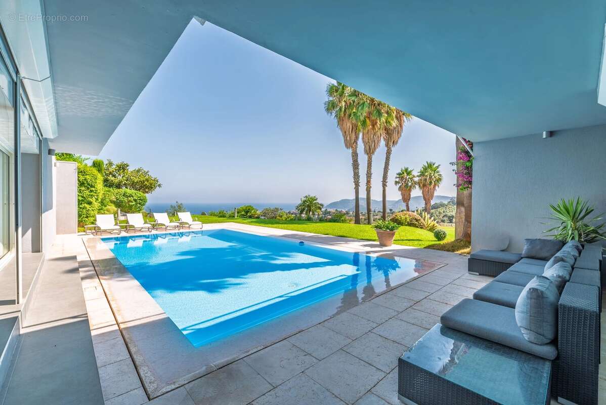 Villa contemporaine à Mandelieu-la-Napoule avec vue mer panoramique et espace bien-être - photo 15