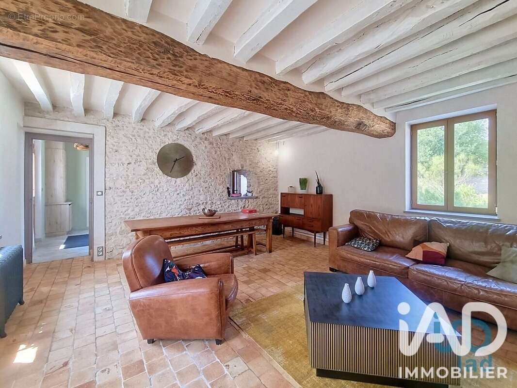 Maison 144 m² à Anet  - photo 2