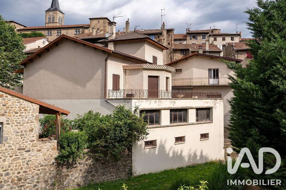 Maison 164 m² à Satillieu  - photo 3