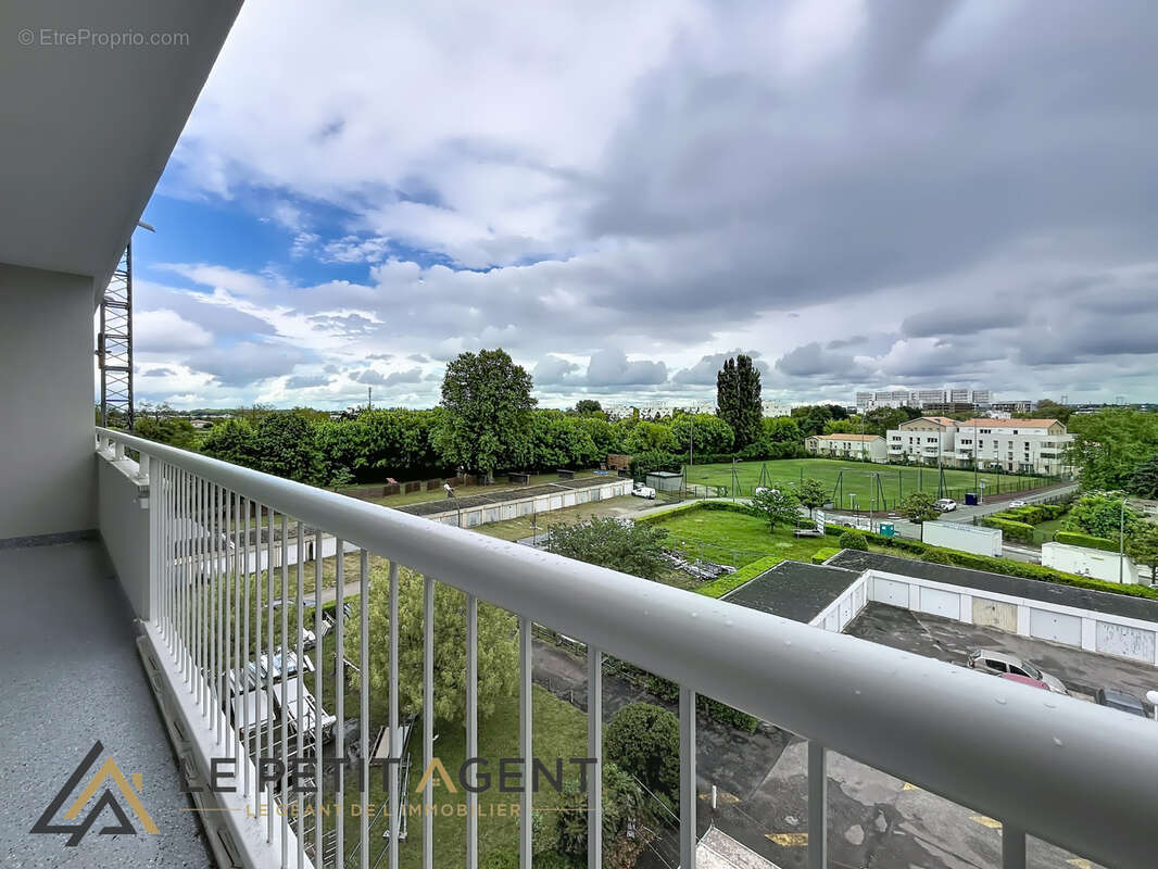 Appartement à LE BOUSCAT