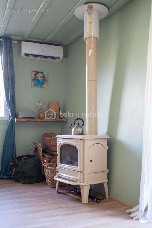 Maison en pierre rénovée avec jardin – DPE C – Joannas - photo 9