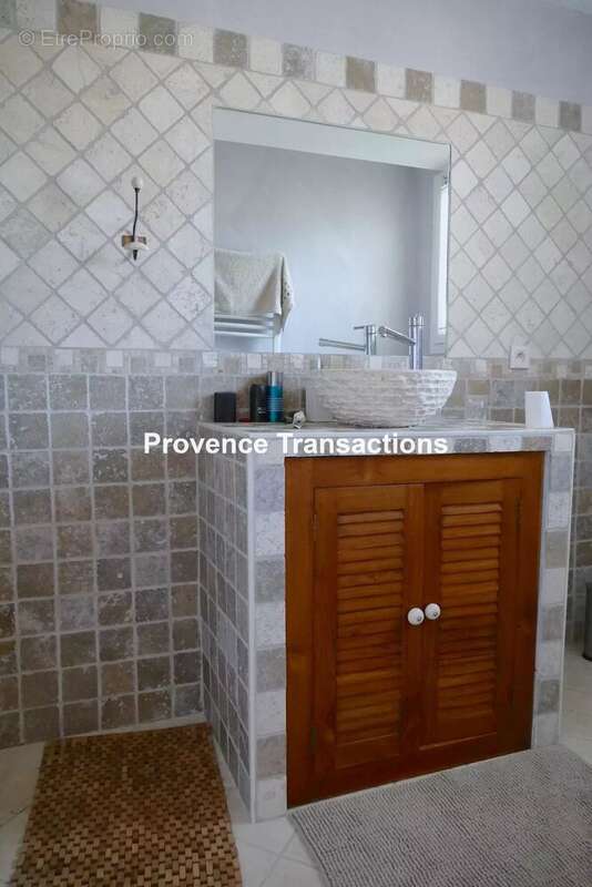 Très belle maison avec grandes dépendances - photo 16