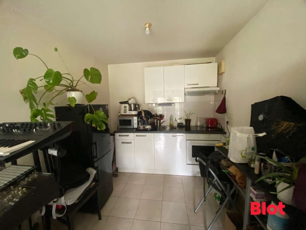 Appartement à SENE