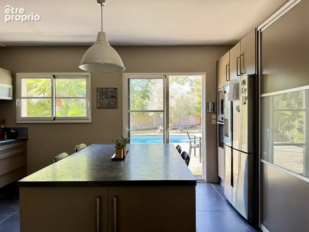 Maison 5 chambres de plain pied / Saint-Aubin de Médoc / Piscine - photo 6