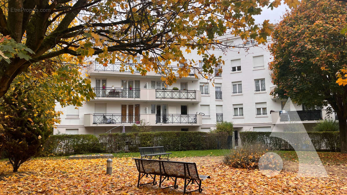 F2 avec jardin à Boissy d'Anglas + Parking en sous-sol - photo 9