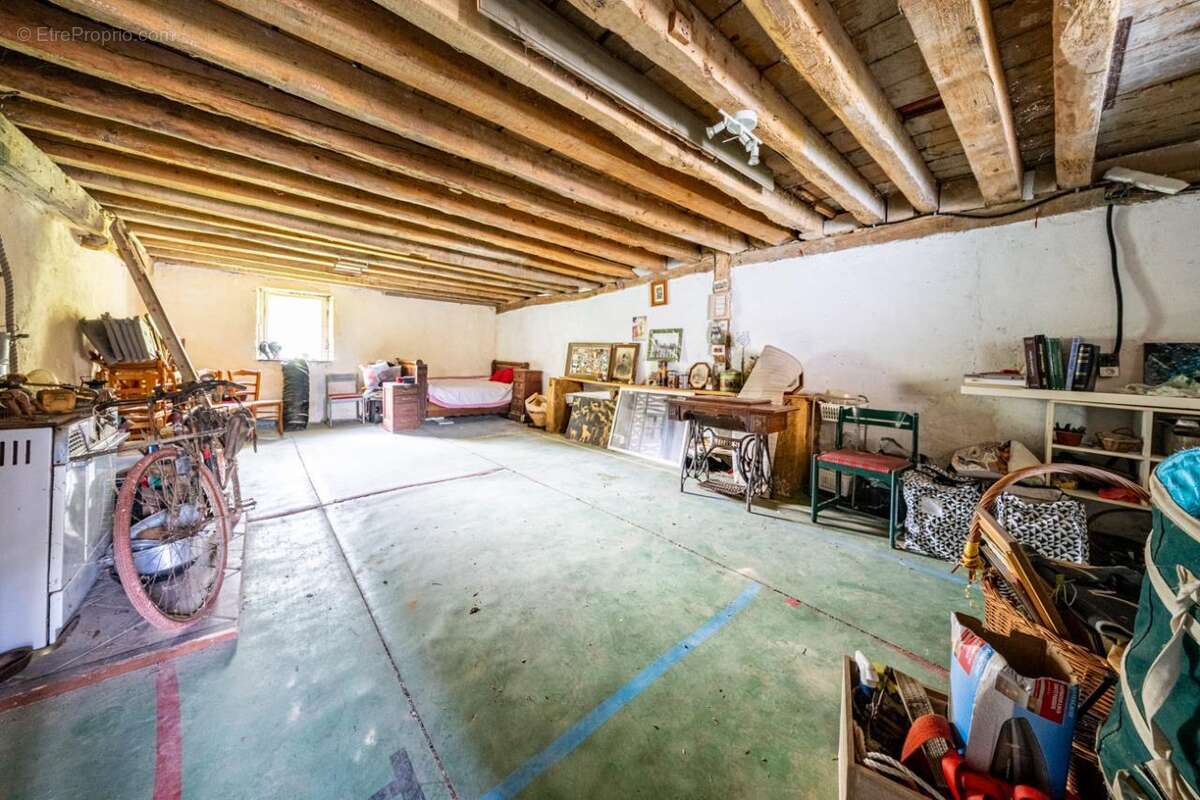 Appartement à BEIRE-LE-CHATEL