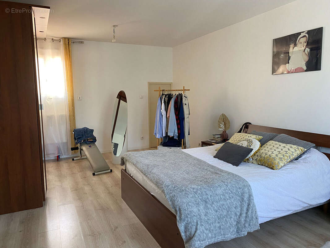 Maison à MANTES-LA-JOLIE