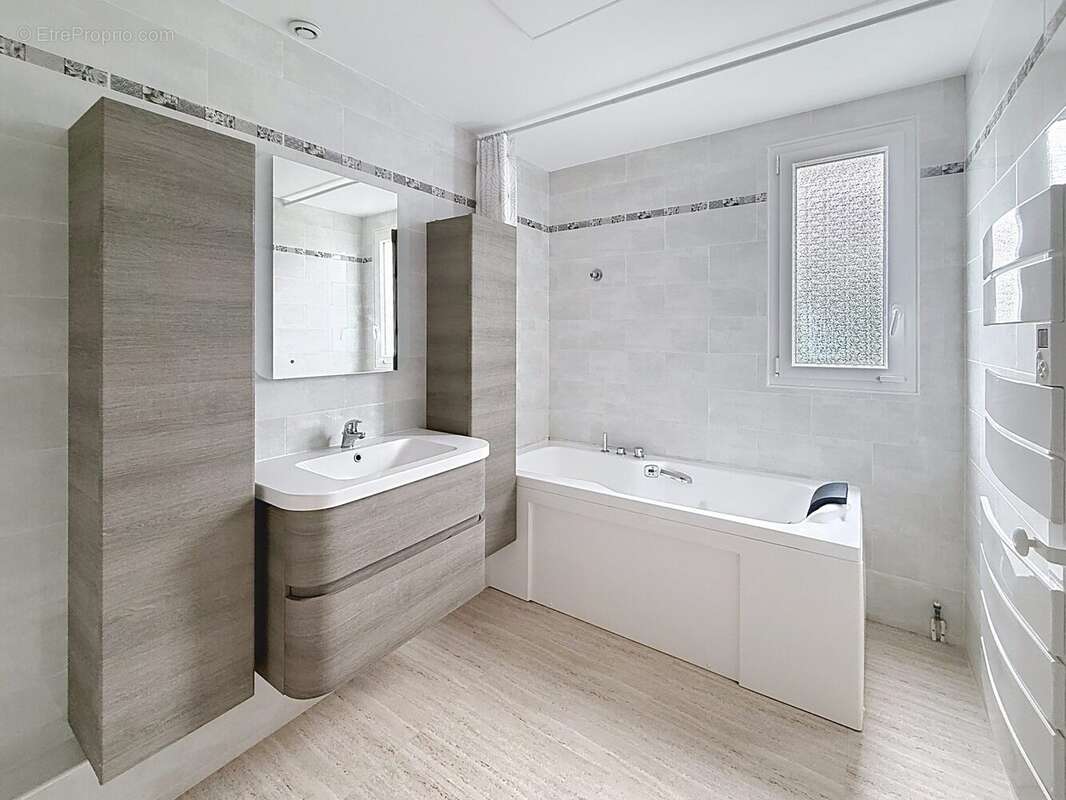 Maison à SAINT-AVERTIN