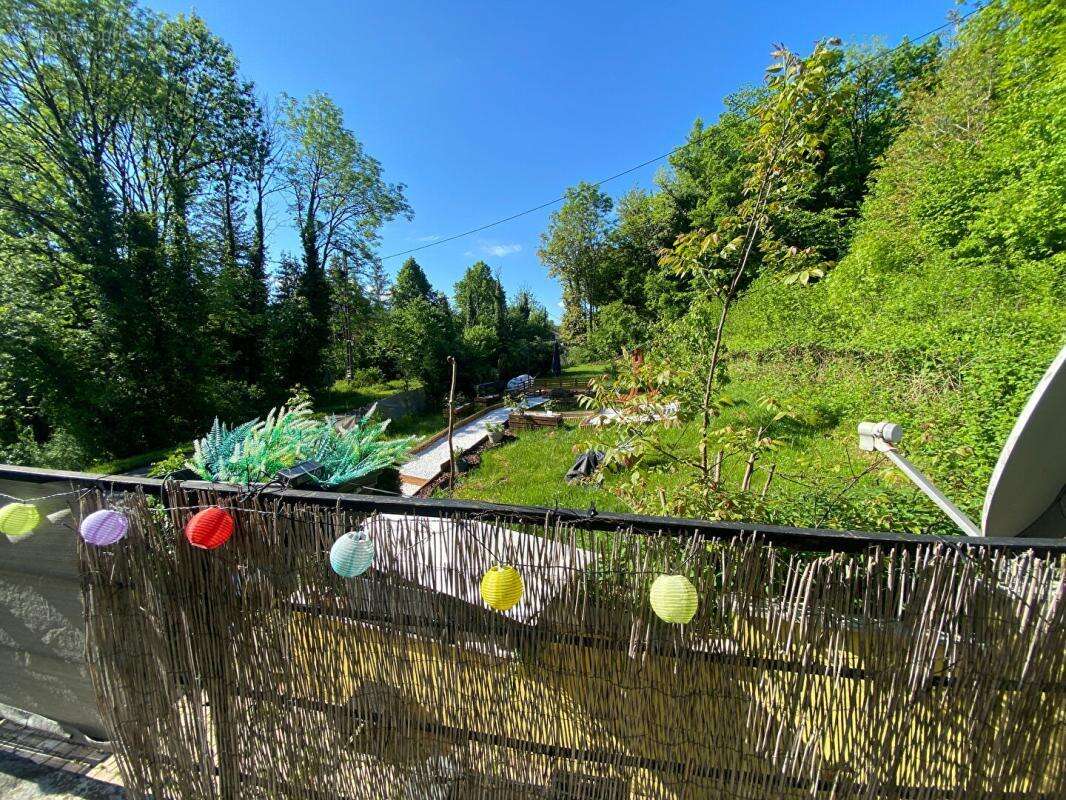 Maison à SAINT-LUPICIN