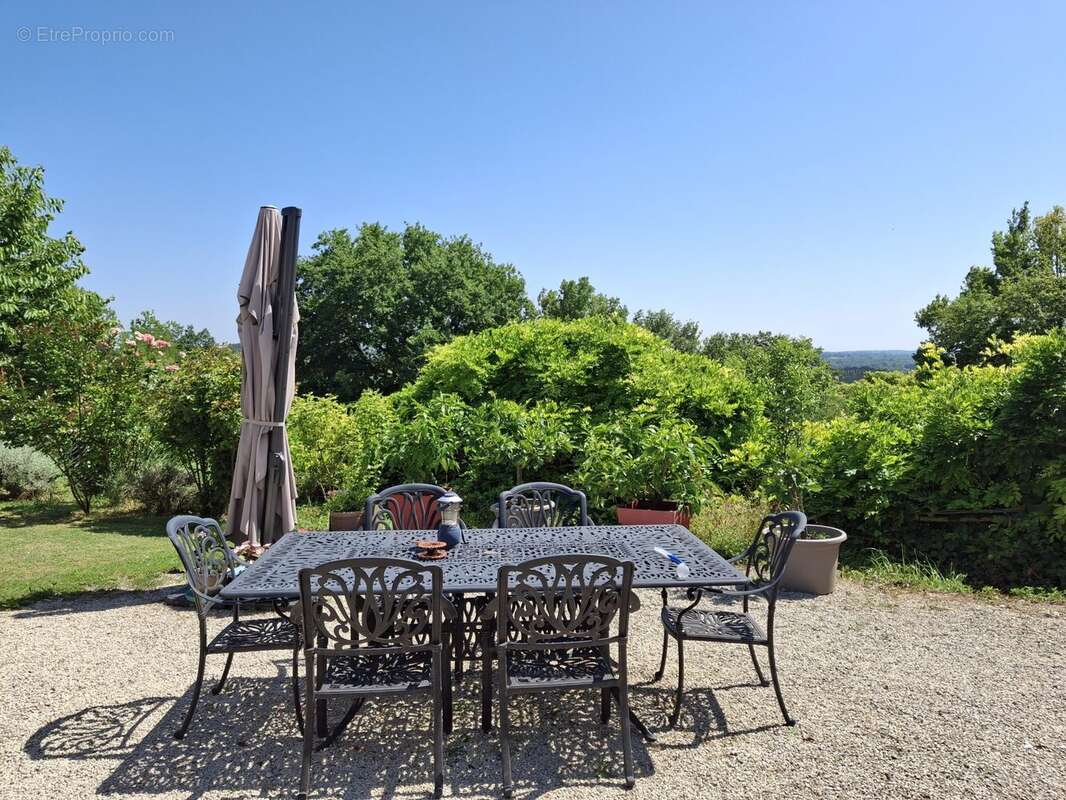 Maison à CASTILLONNES