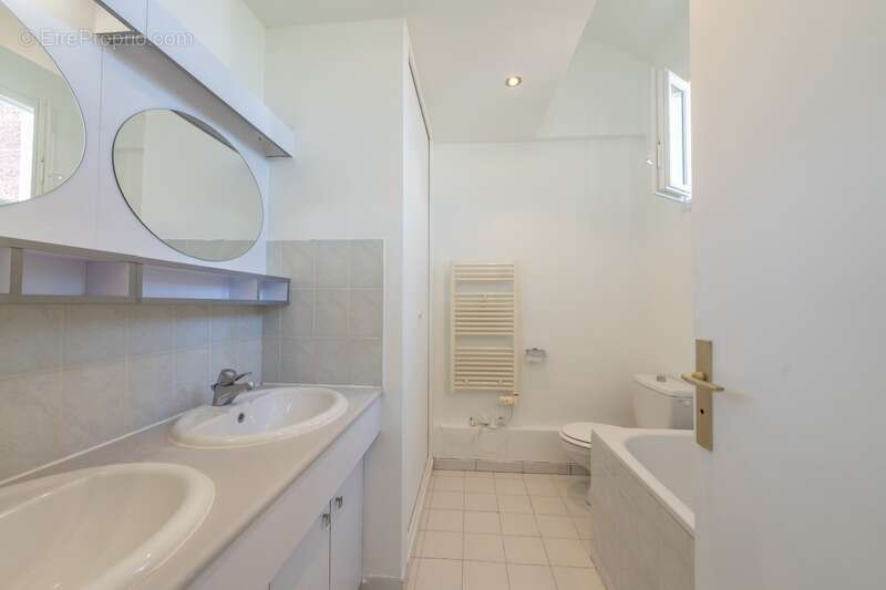 Maison à SAINT-CLOUD