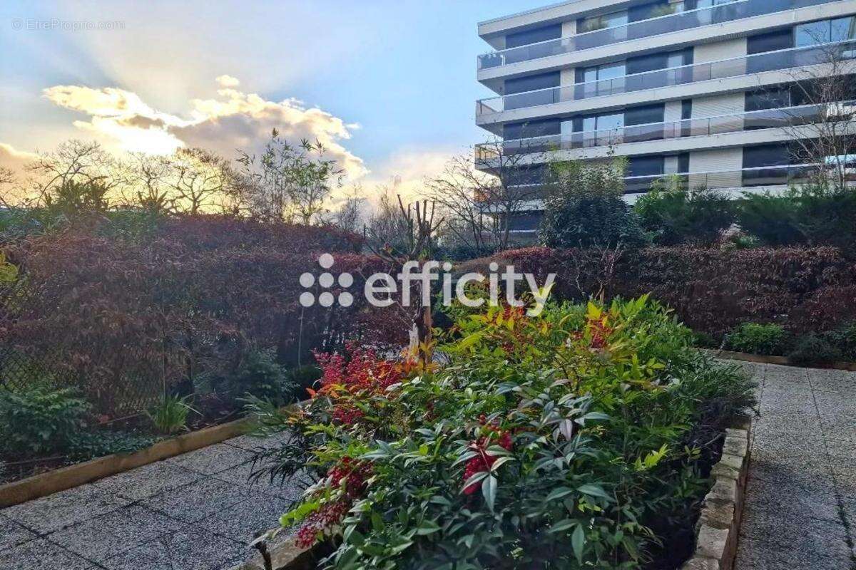 Appartement à LE CHESNAY