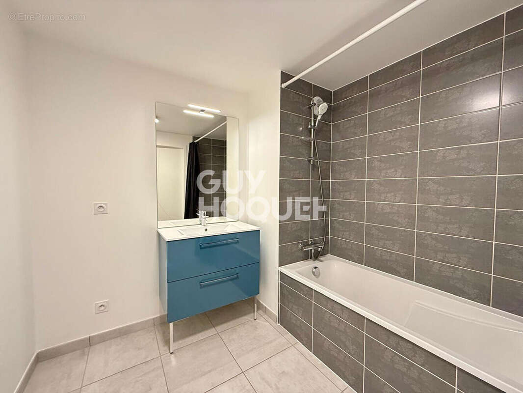 Appartement à AIX-LES-BAINS
