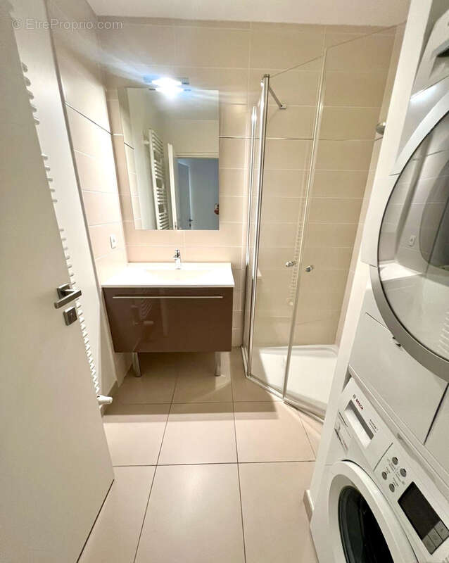 Appartement à DIVONNE-LES-BAINS