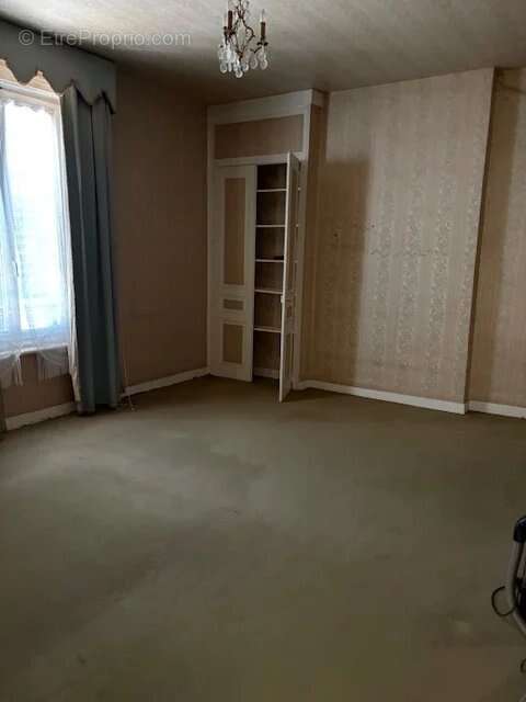 Maison à SAINT-VICTURNIEN