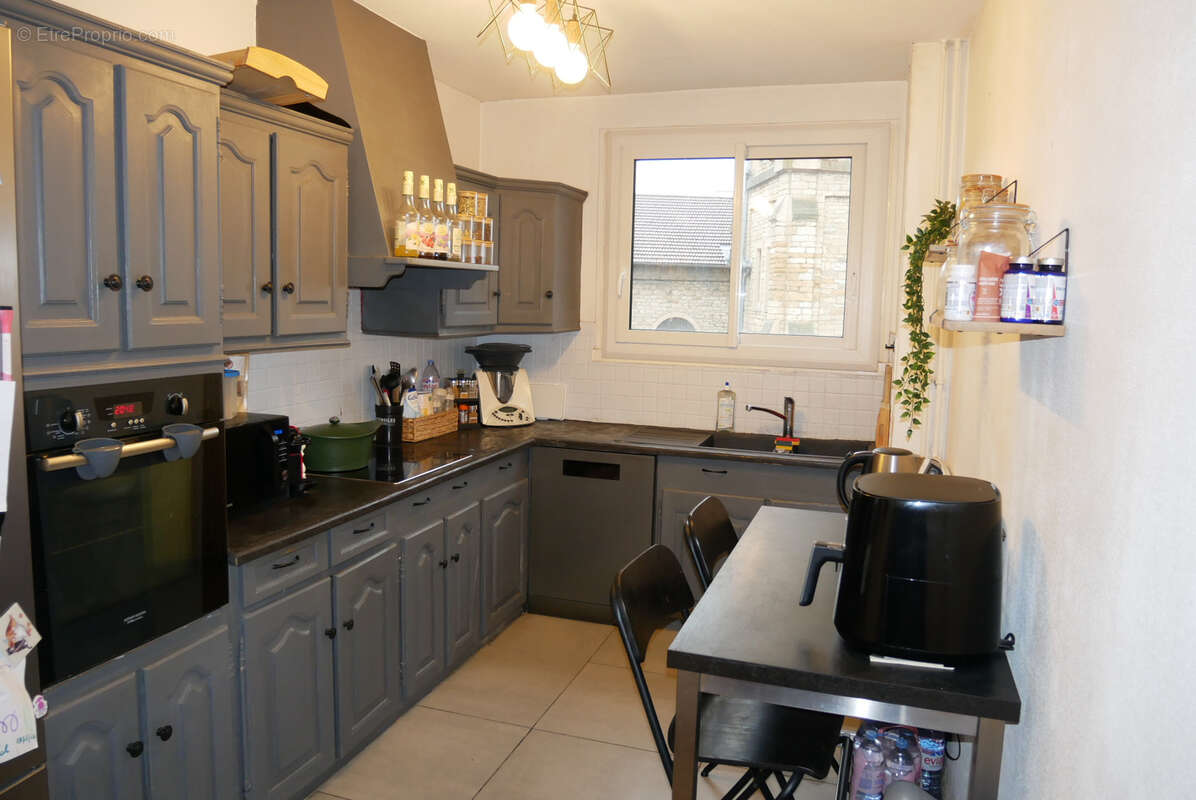 Appartement à VENISSIEUX