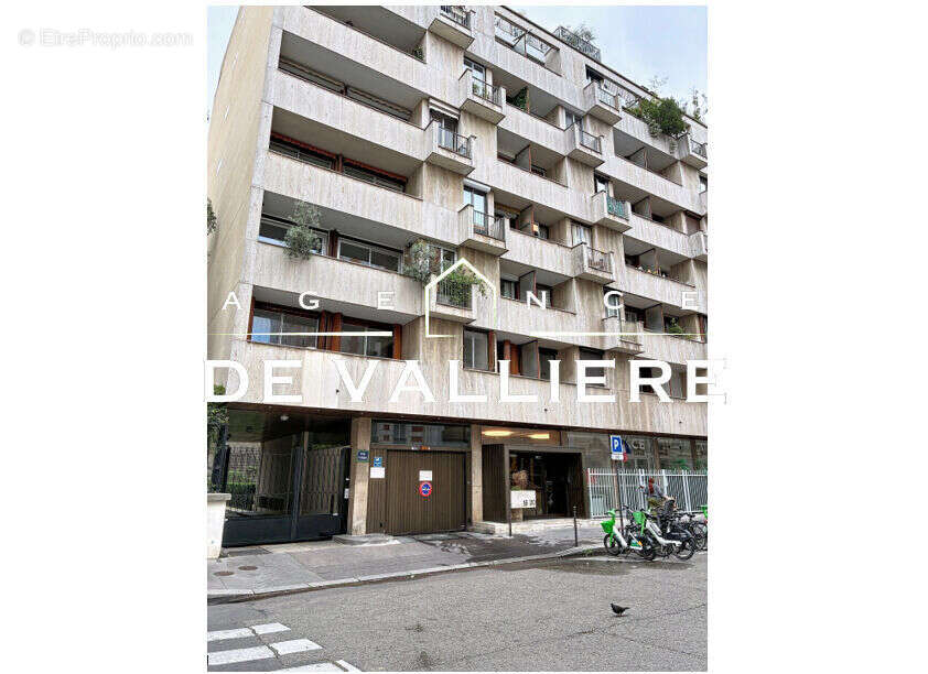 Paris - trocadero - 2 pieces 40.3 m2 - 3 exterieurs - photo 12
