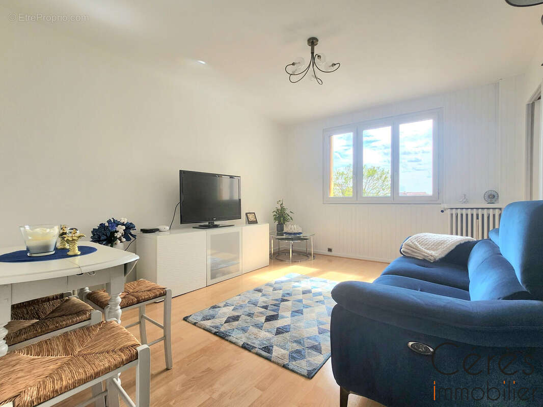 Appartement à ROMAINVILLE