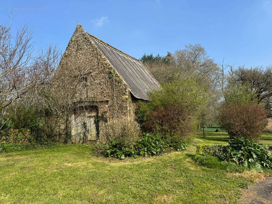 Maison à LANDEVANT