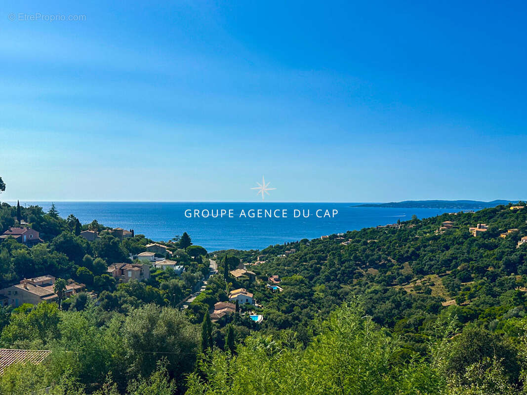 Maison à LES ISSAMBRES