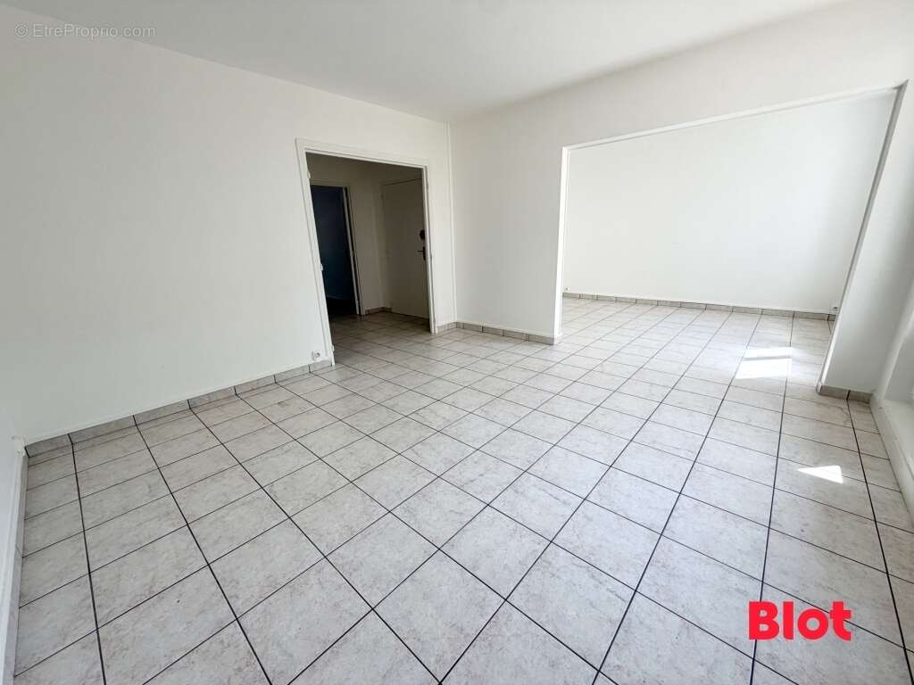 Appartement 74 m² à Rennes  - photo 3