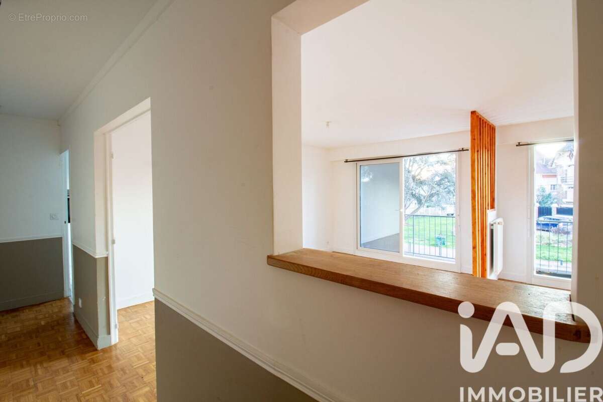 Photo 3 - Appartement à LA ROCHETTE