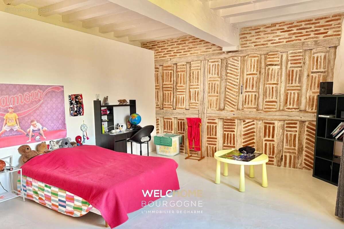 Maison à CHALON-SUR-SAONE