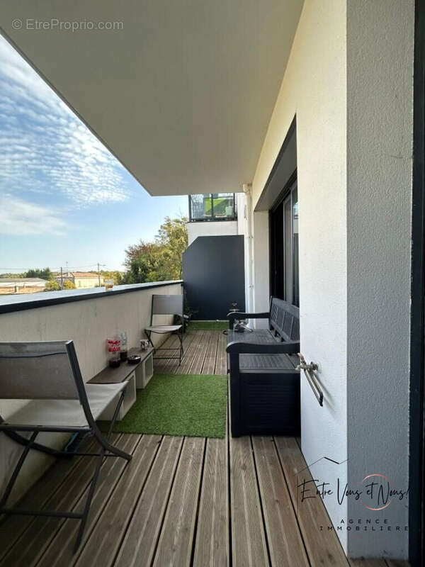 Appartement à POMPIGNAC