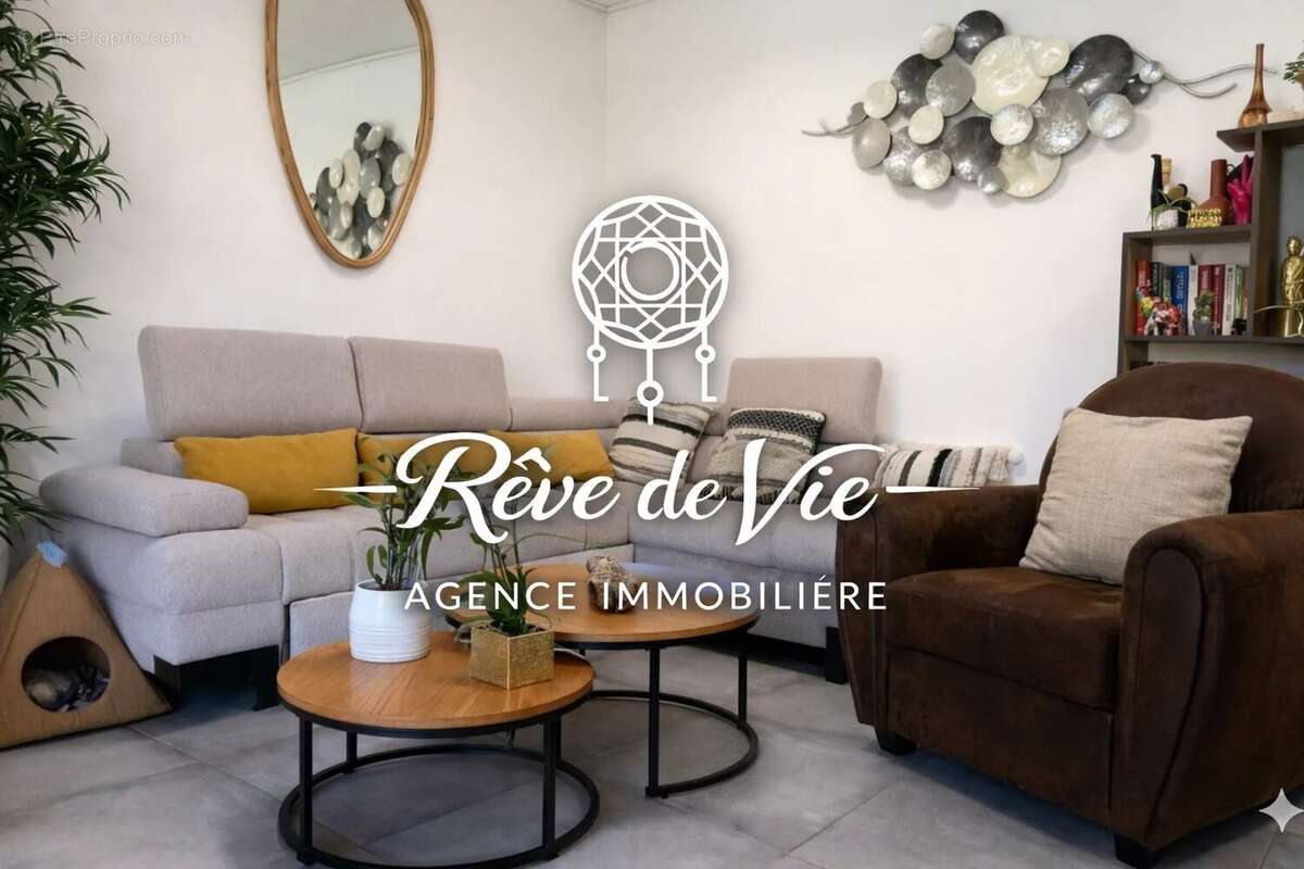 Maison à BORMES-LES-MIMOSAS