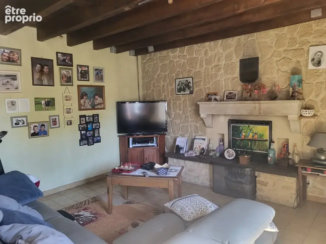 Maison à vendre 7 pièces LOUIN (79) Terrain 3064 m² - photo 5