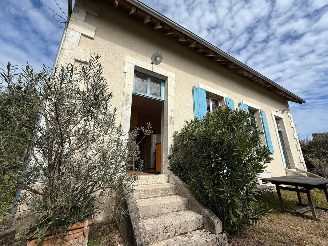 Maison à MAREUIL-SUR-ARNON