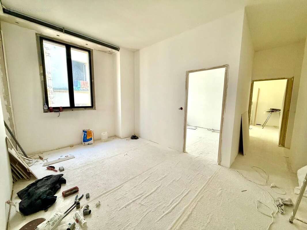 Appartement à PARIS-12E