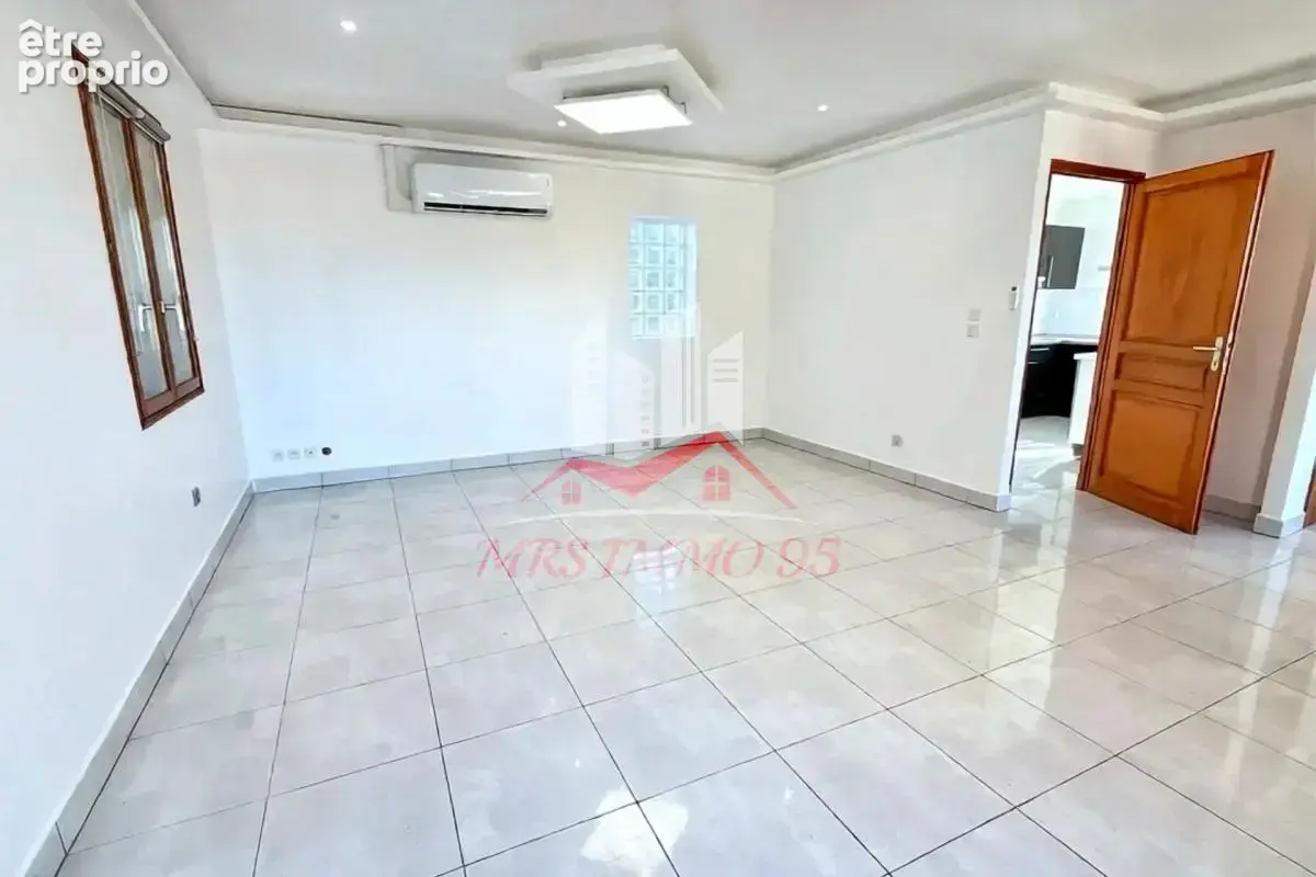 Maison de 2014, 3/4 chambres, avec dépendance - photo 14