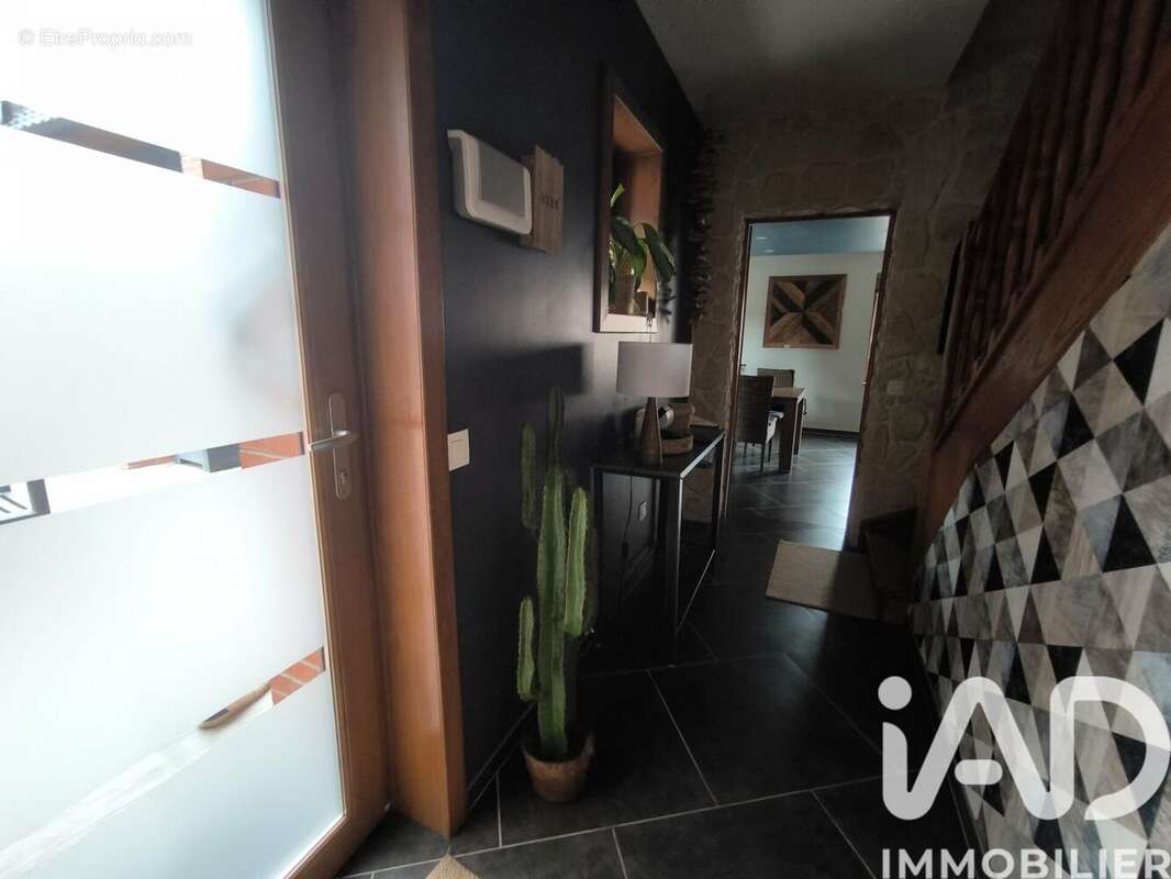 Photo 3 - Maison à VERCHAIN-MAUGRE
