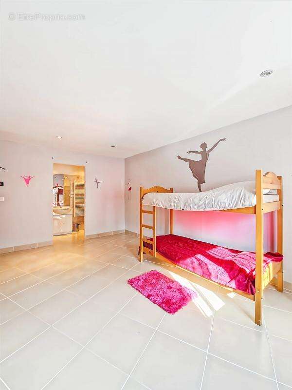 Maison à FONT-ROMEU-ODEILLO-VIA